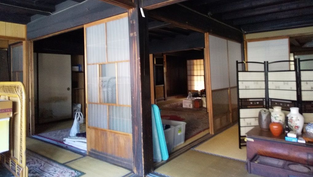 実家が悪臭漂うゴミ屋敷に。不仲の父と娘の攻防〈肉親の呪縛・3〉