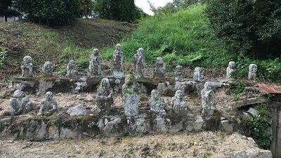 末井昭「墓はいらない主義の僕が、ダイナマイト心中をした母のために墓を作った理由」