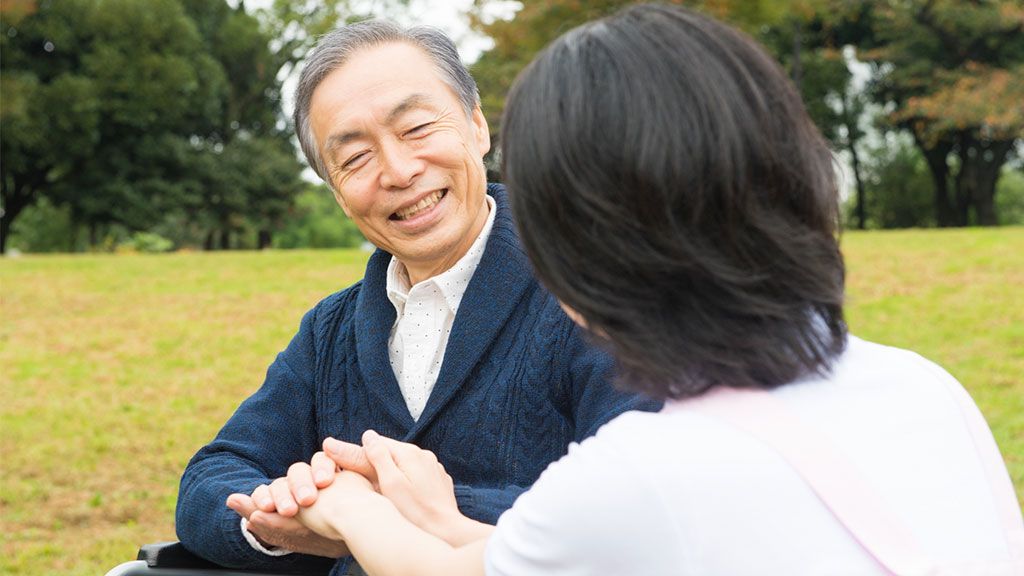 霞が関の元エリート官僚が、欲望むき出しの男に!──過食、不潔、セクハラ