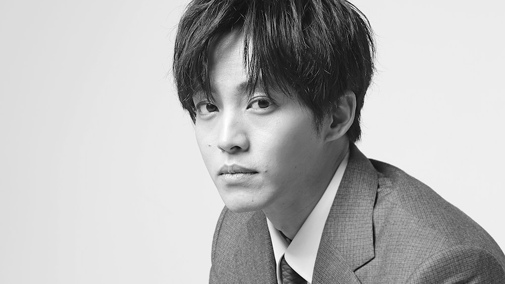 松坂桃李「問題作でも、全裸でも、僕はひるまない」