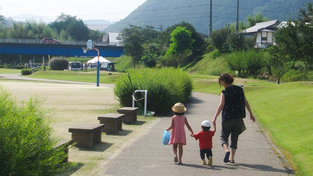ボーナスを振り込み続けて…。お礼も言えない兄が許せない〈肉親の呪縛・1〉