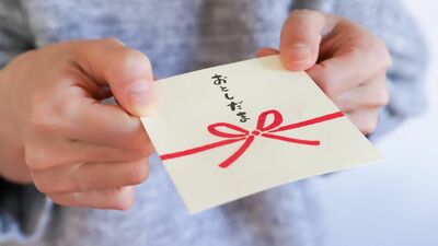 義母は同居を断られた義姉に頭があがらず、同居の私は召使扱い。おまけに孫も差をつけられ、兄夫婦の子は下にも置かぬ扱いで