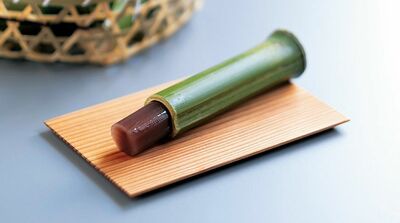 青竹の香りをおびた、さわやかな水羊羹 〜先斗町駿河屋「竹露」