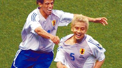 2002年、日韓ワールドカップ開催。中田・稲本・小野ら「黄金世代」がベスト16入りを成し遂げた日本サッカーが抱えていた深刻な問題とは