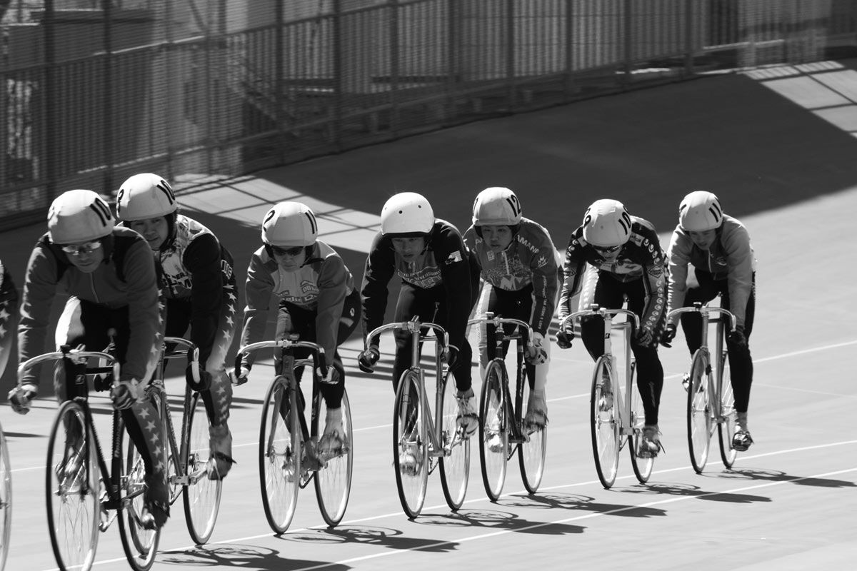 画像 写真 高松美代子 48歳で競輪選手を目指す 負けず嫌いの主婦が自転車にのめり込むまで 娘のような歳の子に交じって 話題 婦人公論 Jp