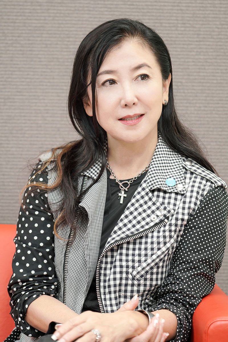 2ページ目 ひとり死サービスのようなパッケージ商品がほしい 東ちづる 酒井順子 島田裕巳 後編 介護 婦人公論 Jp 2ページ目 ひとり死サービスのようなパッケージ商品がほしい 東ちづる 酒井順子 島田裕巳 後編 介護 婦人公論 Jp