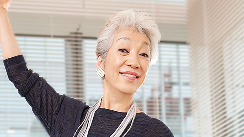 中尾ミエ「筋トレ、懸垂が日課。若作りはしない。努力はするけど無理はしないのが私流」