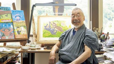 1970年代の女性誌を彩った絵本作家・飯野和好「最初は『気味が悪い。こんなもの使えない』と言われ。創刊されたばかりの『アンアン』掲載を機に、特徴を活かすため絵本の世界に」