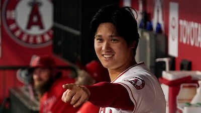 大谷翔平、算数の教科書に!両親が語る子ども時代「家族みんなが同じ場所で一緒にテレビを見ることが多かった」。恩師の教えは「非常識な発想を持つ」