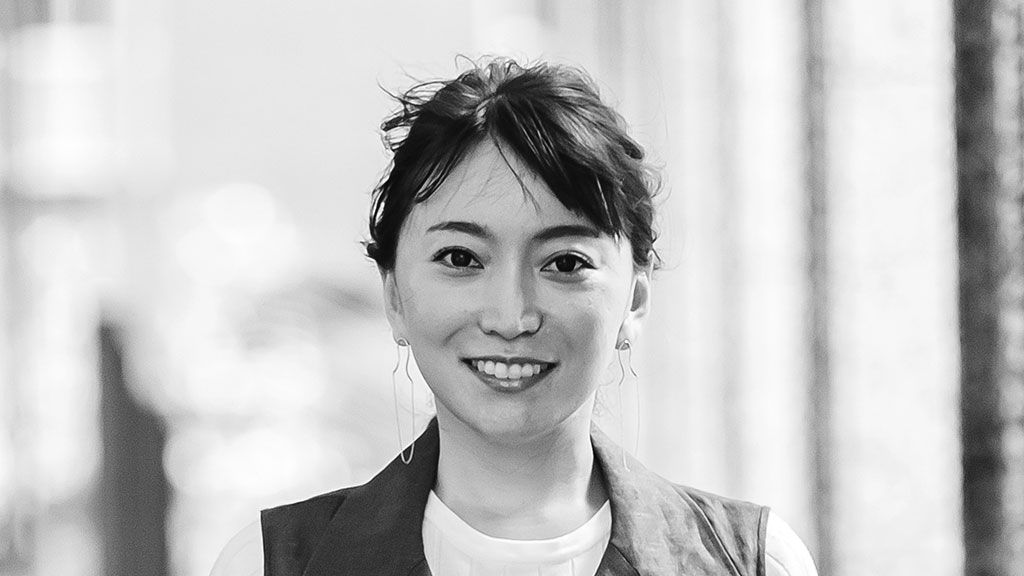 カトちゃんと年の差婚10年・加藤綾菜「激しいバッシング、夫の病気を超えて今」