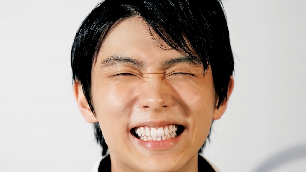 羽生結弦・観る者の心をつかんで離さない引力が、そこにある〈氷上に舞う!・10〉