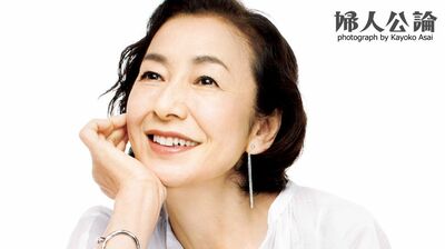 高橋惠子「15歳から50年演じ、2021年で女優の仕事をやめるつもりだった。〈お告げ〉で60代半ばにして人前で歌うことになるなんて」