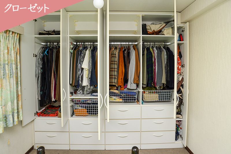 2ページ目 衣替え不要のクローゼットでスッキリ 老後もラク 収納アイデア 衣類 押し入れ 本棚編 話題 婦人公論 Jp