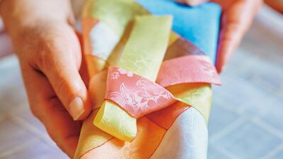 韓国ドラマにも登場する美しい布・ポジャギに魅了されて20年。夫の赴任で韓国・釜山での駐在をきっかけに、55歳から制作を始めて